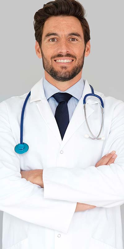 врач со стетоскопом